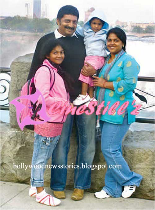 Lalitha Kumari And Actor Prakash Raj Divorce Pictures