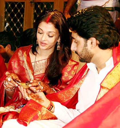 Aishwarya Rai And Abhishek Bachchan Wedding Pictures