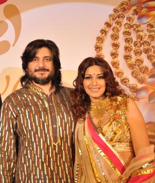 Sonali Bendre Marriage With Goldie Behl