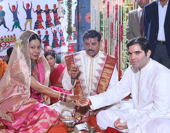 Varun Gandhi Married To Yamini Roy Chowdhury