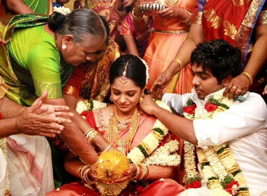 Singer GV Prakash Kumar And N Saindhavi Wedding Photos