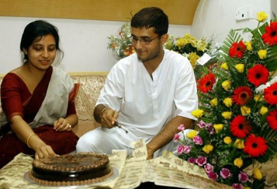 Celebrities Who Got Married Young