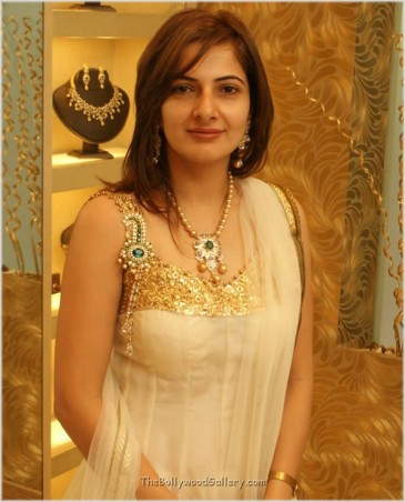 Actor Abbas And Erum Ali Marriage Photos