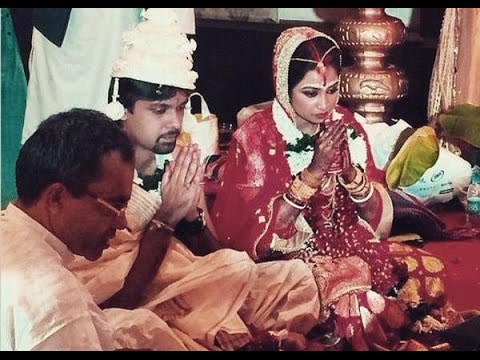 Shiladitya Mukhopadhyaya And Singer Shreya Ghoshal  Wedding Pictures
