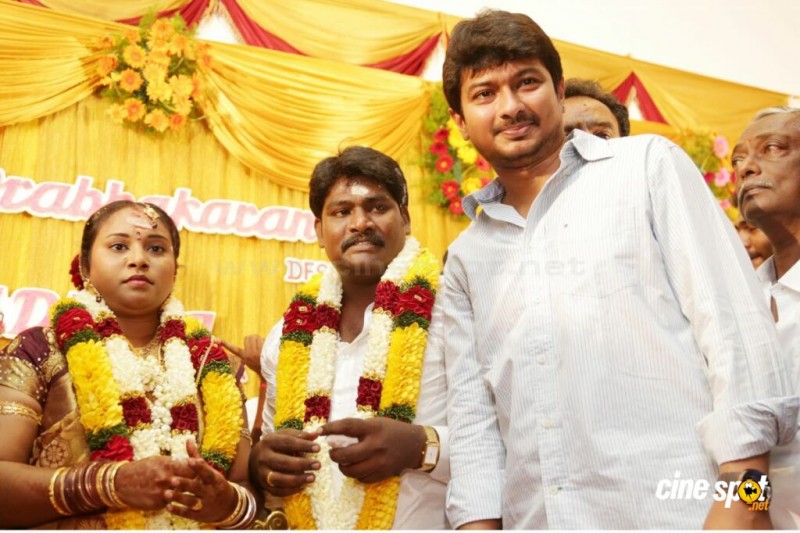 Dhivya And Tamil Director Prabhakaran Marriage Photos