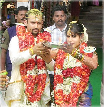 Maheswari And Jayakrishnan Marriage Photos
