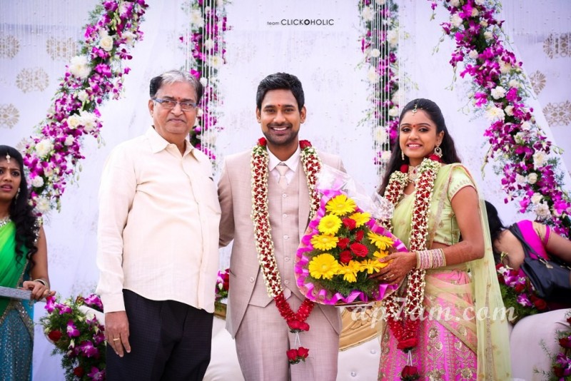 Tollywood Actors Vithika Sheru And Varun Sandesh Engagement Photos