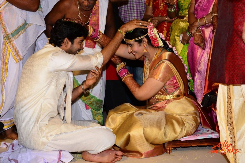 Actor Allari Naresh And Virupa Wedding Photos
