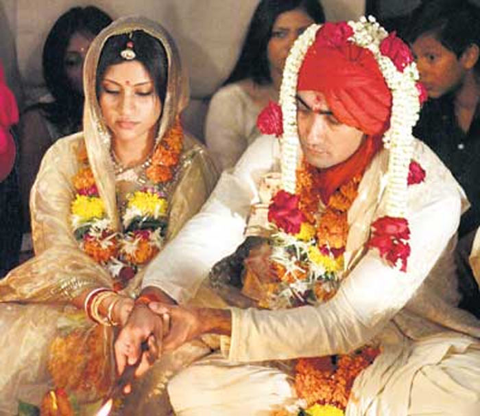 Ranvir Shorey And  Konkona Sen Sharma  Wedding Photos