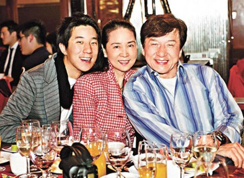 Liu Feng-Jiao And Jackie Chan Marriage Photos
