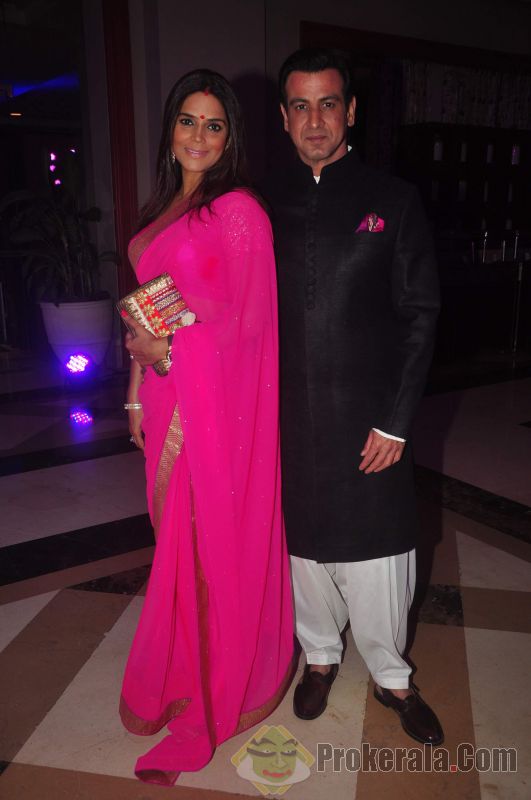 Neelam Singh  And Ronit Roy Marriage Photos