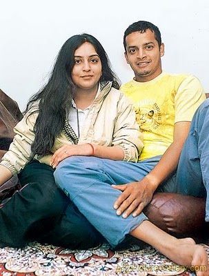 Shweta And India Cricketer Murali Karthik Marriage Photos