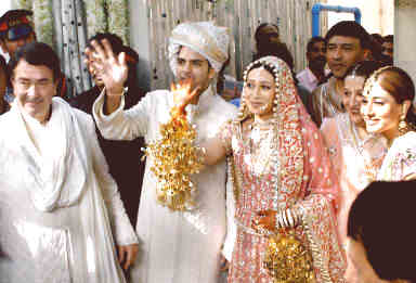 Actress Karishma Kapoor And Sanjay Kapoor Marriage Photos