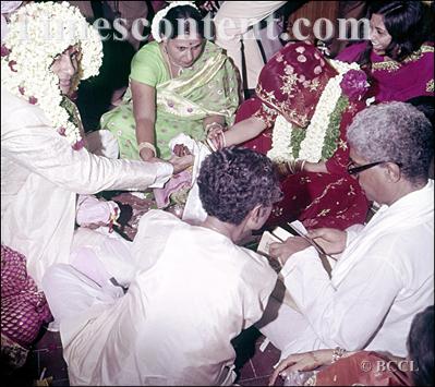 Amitabh Bachchan And Jaya Bachchan Marriage Photos