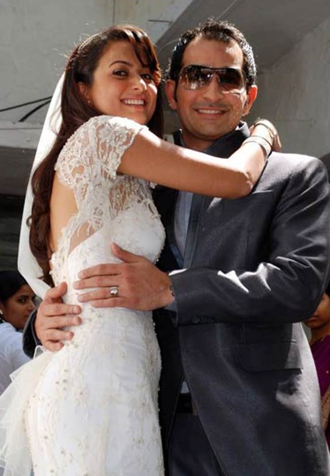 Amrita Arora And Shakeel Ladak Marriage Photos