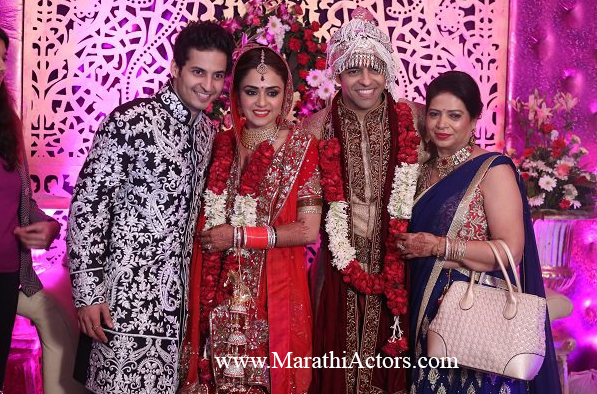 Amruta Khanvilkar And Himmanshoo Ashok Malhotra Marriage Pics