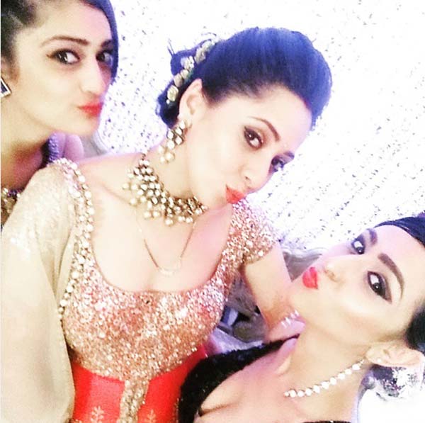 Avinash Sachdev And Shalmalee Desai Marriage Photos