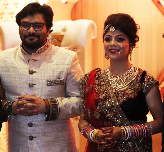 Babul Supriyo And Rachna Sharma Wedding Photos