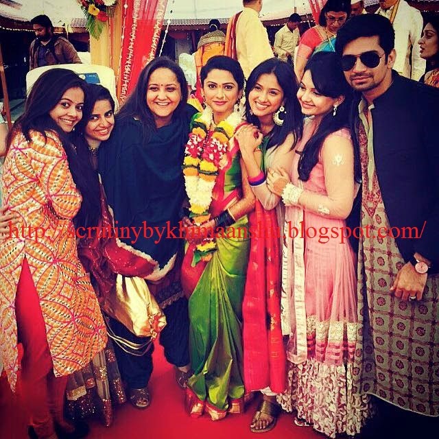 Rucha Hasabnis And Rahul Wedding Pics