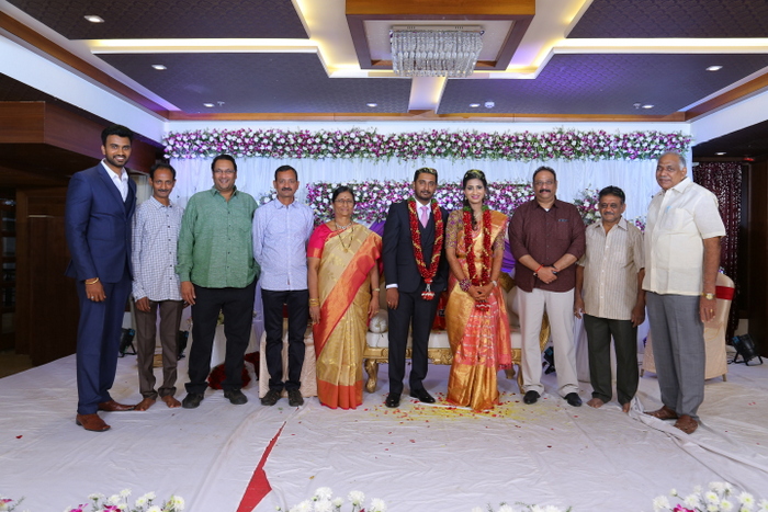 Sakhamuri Mallikarjuna Rao Daughter Jayalakshmi And Vinay Kumar Wedding Pics