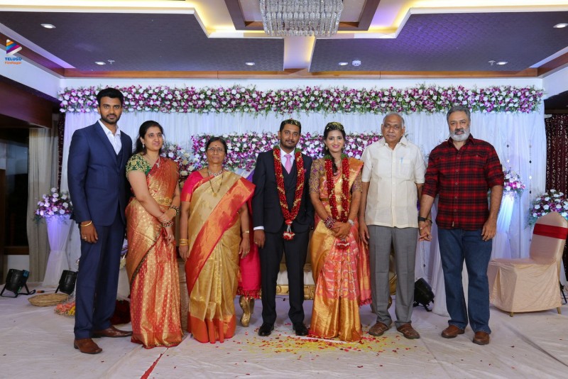 Sakhamuri Mallikarjuna Rao Daughter Jayalakshmi And Vinay Kumar Wedding Pics