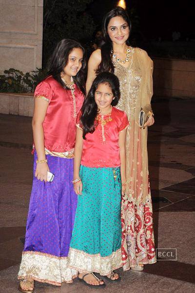 Actress Madhu Bala And Anand Shah Wedding Photos