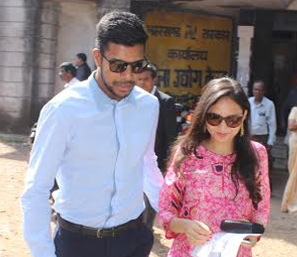 Ragini And Indian Cricketer Varun Aaron Marriage Photos