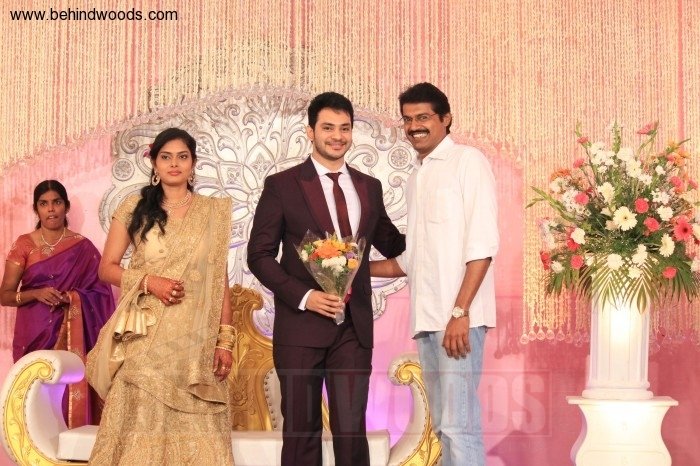 Tamil Actor Sethuraman And Uma Wedding Photos