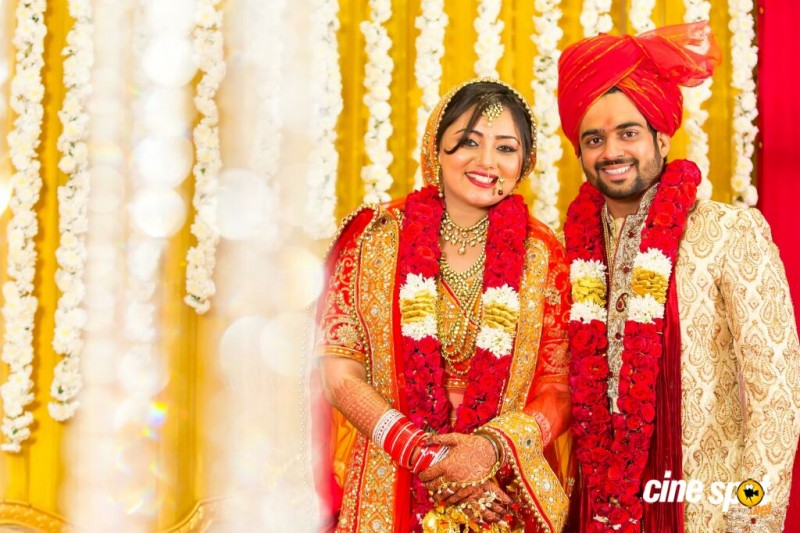 Neha And Tamil Actor Sharran Kumar Marraige Photos