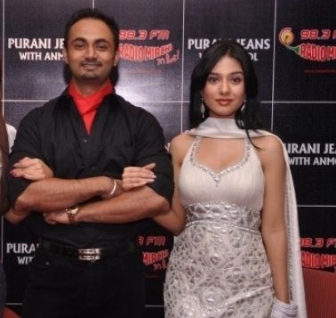 Amrita Rao And RJ Anmol Got Married