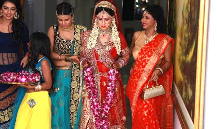 Puja Joshi And Maanish Marriage Photos