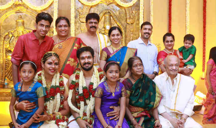 Tamil Actor Nakul And Shruthi Bhaskar Wedding Photos