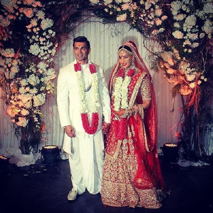 Bollywood Actress Bipasha Basu Marriage With Karan Singh