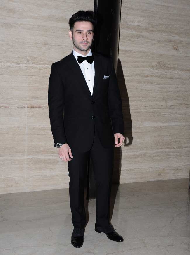 Gauahar Khan, Ekta Kapoor And Others At Mandana-Gaurav�s GRAND Wedding Reception!