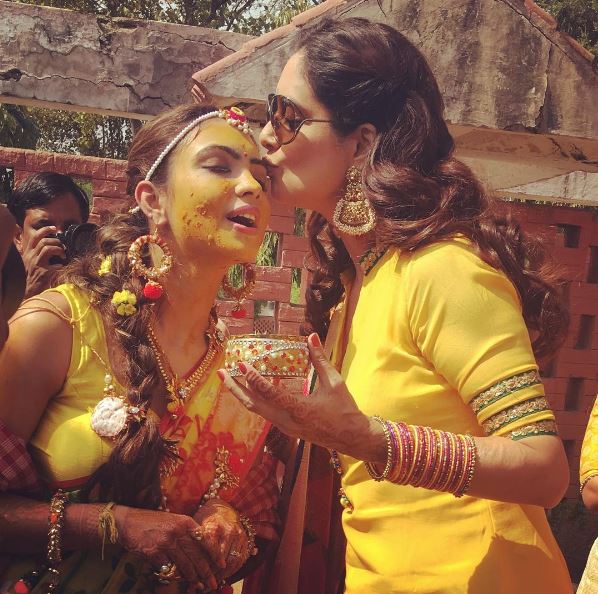 Pooja Banerjee Got HITCHED To Her Long-time Boyfriend Sandeep Sejwal!