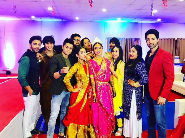 Pooja Banerjee Got HITCHED To Her Long-time Boyfriend Sandeep Sejwal!