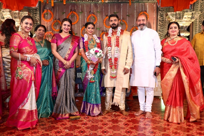 Parthibans Daughter Keerthana Wedding Photos