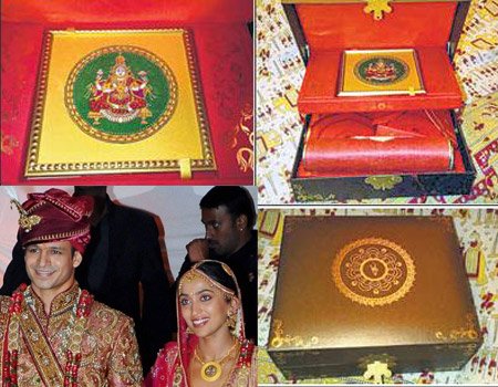 Interesting Wedding Invitations Of Bollywood Celebrity Couples