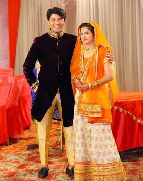 Diya Aur Baati Hum Actor Anas Rashid Aka Sooraj Rathi Gets Engaged.